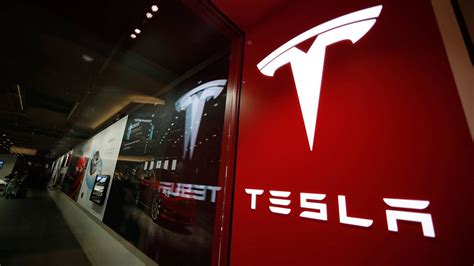 US opens probe into Tesla seat belts coming loose