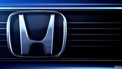 US probes reports of steering glitch on newer Honda Civics
