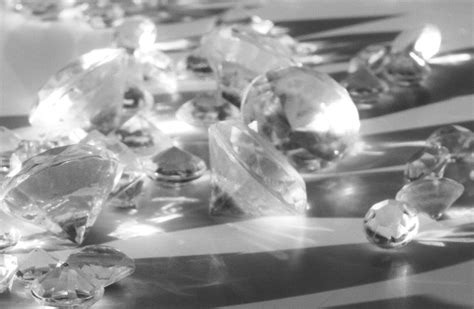 US sanctions on Russian diamonds: Surat industry stares at 25% job …