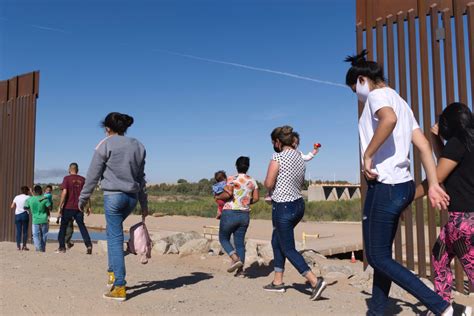 US to test expedited asylum screenings at Mexico border
