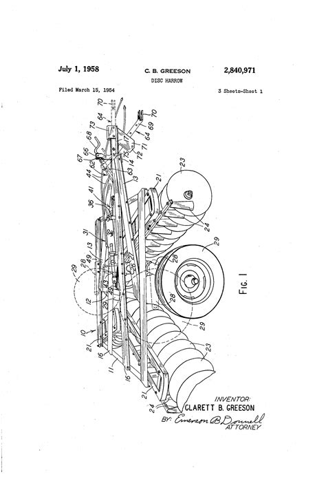 US3240362A - Harrow support for reclaimer - Google Patents