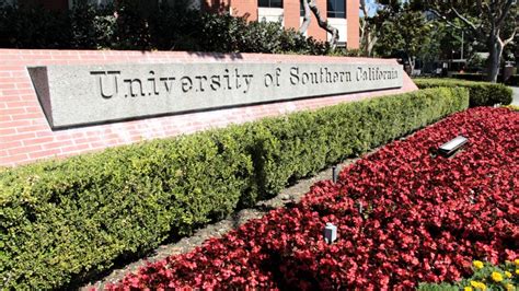 USC professor banned over Hamas comments permitted to return to campus
