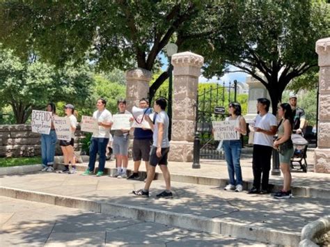 UT students protest end of affirmative action at Texas Capitol over weekend