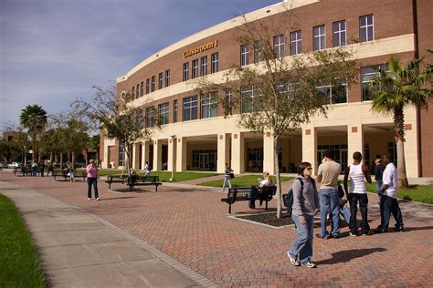 Ucf class search. On September 30, 2021, the minimum wage rose to $10.00 per hour and every September 30 following, the minimum wage will increase $1.00 per hour through 2026 for non-tipped employees, according to the following schedule: $8.65 on January 1, 2021. $10.00 on September 30, 2021. $11.00 on September 30, 2022. 