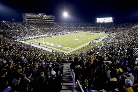 UCF football vs. Oklahoma start time. Date: Saturday, October 21. Time: Noon. The Knights and Sooners kick off at noon Saturday, October 21 at Gaylord Family - Oklahoma Memorial Stadium in Norman .... 