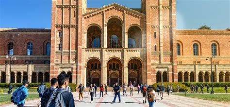Ucla university admissions. Overview by Community Colleges in California. School Transferring From. Applicants. Admit Rate. 25th % for Admits. 75th % for Admits. Allan Hancock College. 64. 30%. 