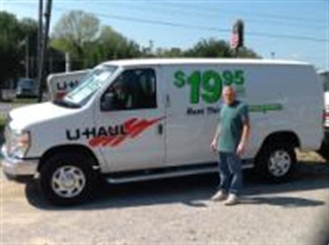 Uhaul frankfort ky. One-Way and In-Town® Rentals in Frankfort, KY 40601 U-Haul has the largest selection of in-town and one-way trucks and trailers available in your area. U-Haul offers an easy moving process when you rent a truck or trailer, which include: cargo and enclosed trailers, utility trailers, car trailers and motorcycle trailers. 