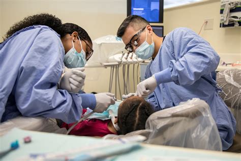 Uic dental. Mar 5, 2018 · Most dental schools – including UIC – use a personal interview to assess personal qualities. Interviews can be nerve-racking; however with good preparation you will feel confident going into your dental school interview. Here are some tips specific to UIC College of Dentistry’s interview process to help you be successful. 
