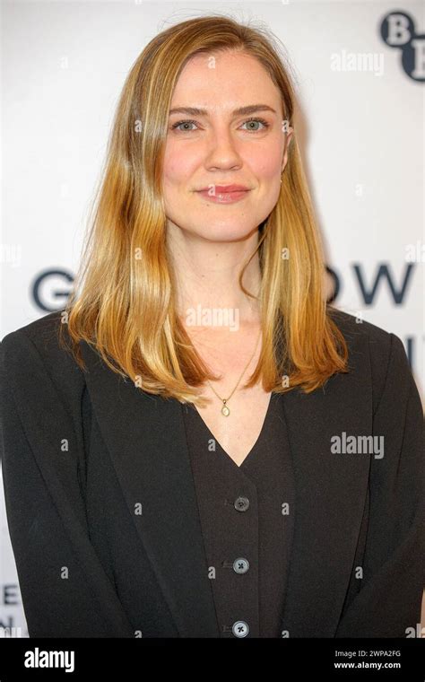 Uk Sara Onlyfans Leaked [SEX VIDEO] 💦