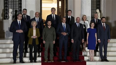 Ukraine’s President Zelenskyy meets with Balkan leaders in Athens