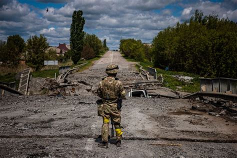Ukraine’s coming counteroffensive will be the hinge of this war