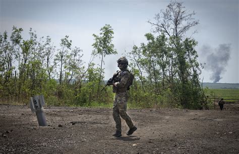 Ukraine aims to wear down and outsmart a Russian army distracted by infighting