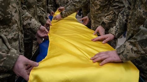Ukraine demands emergency UN meeting over Putin nuclear plan