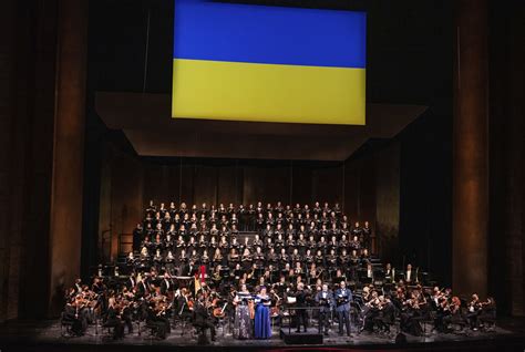 Ukrainian Freedom Orchestra run by Met, Polish operas to put on …