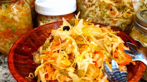 Ukrainian Style Sauerkraut in a Crock (VIDEO)