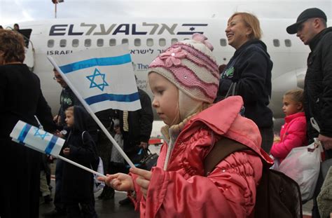 Ukrainians in Israel — from one war zone to another