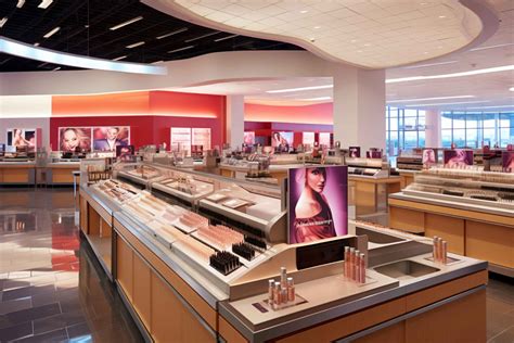 Ulta Beauty is the US' largest beauty retailer for cosmetics, fragrance, body, skin & hair care products. Shop over 25,000 products from 500 brands including Tarte, Fenty, Redken, TULA, & CHANEL. Plus, exclusives like Kylie Cosmetics, Olaplex, Colourpop, PATTERN, florence by mills, Juvia's Place & Ulta Beauty Collection.. 