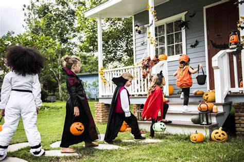 Ultimate guide to getting your house — and trick-or-treaters — ready for Halloween