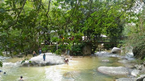 Ulu Chepor Waterfall Chemor, Perak · Lomography