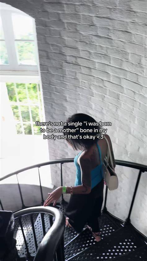 Uluvzella Nudes