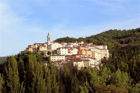 Umbria cosa vedere in moto: gli itinerari migliori Viaggiamo