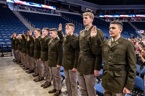 Umkc rotc. After 5 years, Air Force Junior ROTC Flight Academy changing the face of aviation · Tuskegee Commander “Doubles Down” on AFJROTC Flight Academy · Airmen and ... 