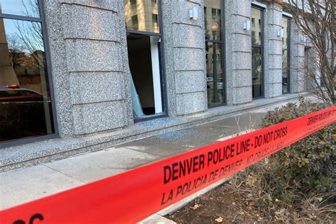 Unarmed guard held at gunpoint in Colorado Supreme Court building breach