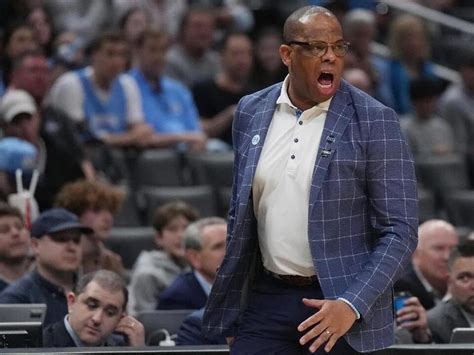 Unc basketball 247. May 6, 2023 · The 2023 college basketball recruiting cycle is wrapping up as we get ready for the summer recruiting trail. For Hubert Davis and his North Carolina staff, they landed … 