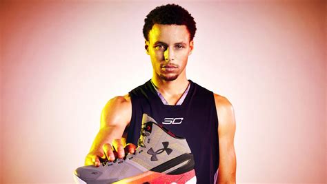 Under Armour extends endorsement deal with NBA superstar Steph Curry