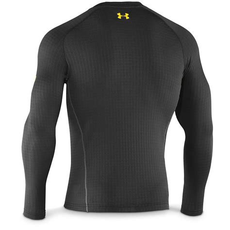 Under armor base layer. Shop base layers by Under Armour. Find crew shirts, compression shirts, mocks, leggings and more to stay warm in the coldest conditions. 