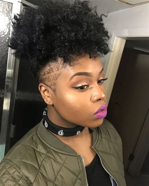☛OPEN FOR MORE INFO☚I loved having an undercut, but now I'm enjoying growing out. Here are a few pros & cons of having one.I hope you enjoyed the video. Don.... 