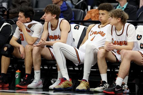 Underdog’s pain: Half Moon Bay fades in Division IV state final after star player’s injury