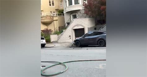 Underground vault fire leads to explosion in SF's Pacific Heights