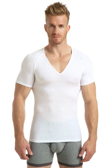 Undershirts for men. The shirts come in kids’, women’s and men’s styles and have a 50+ UPF rating to offer protection against UV rays. 8. NanoDri. Photo: NanoDri. NanoDri is a Japanese maker of sweat-proof undershirts and sports shirts for both women and men. The NanoDri sweat-blocking shirt features a dual-layer design. 