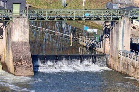 Undersluice Definition of Undersluice by Merriam-Webster