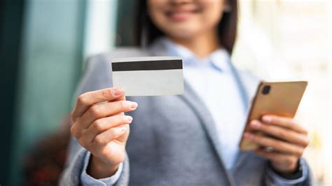 Understanding the Difference Between CVV and PIN
