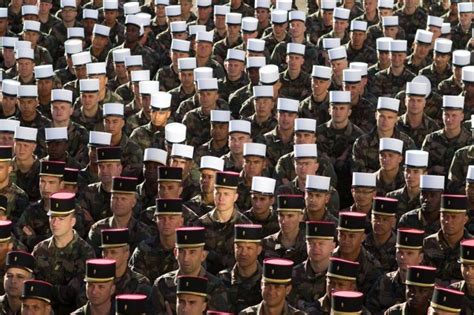 Understanding the Differences Between Ranks in the French Foreign