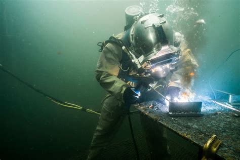 Underwater welder salary. While ZipRecruiter is seeing salaries as high as $32.36 and as low as $15.79, the majority of salaries within the Underwater Welding jobs category currently range between $20.72 (25th percentile) to $26.68 (75th percentile) in Alaska. 