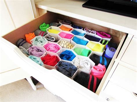 Underwear drawls. Overwhelmed w/ Clutter? Take the Quiz & Get a Plan! http://www.alejandra.tv/recommends/3dvs0057/----- Here's a video on how I organize dresser draw... 