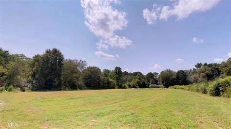 Find lots and land for sale in Blairsville, GA including acres of undeveloped land, small residential lots, farm land, commercial lots, and large rural tracts. The 506 matching properties for sale near Blairsville have an average listing price of $205,683 and price per acre of $65,254..