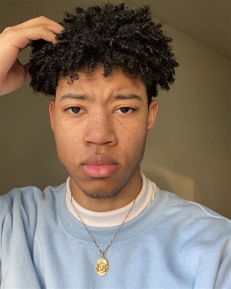 Undos. Undos, also known as Zach Jelks, is a social media star who makes hip-hop dance videos and memes. He has over 6 million TikTok fans and 500,000 Instagram followers. 