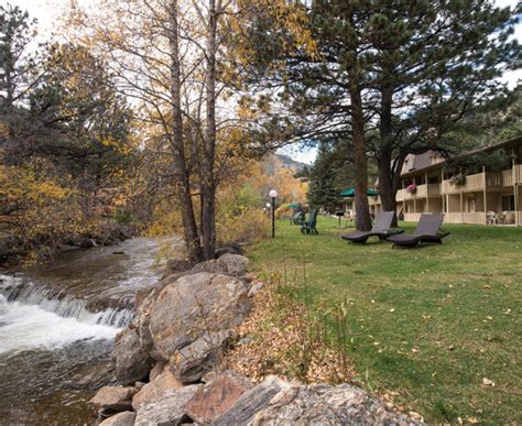 Unforgettable Getaway in the Heart of the Rockies: Deer Crest Estes Park