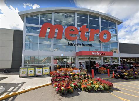 Unifor says Metro terminating benefits of striking workers, plans to provide in lieu