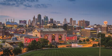 Union station kc. New. 【LIVE】Kansas City skyline Including Union Station, restaurants, science centers | World Live Streams, The National WWI Museum and Memorial have teamed up to ... 