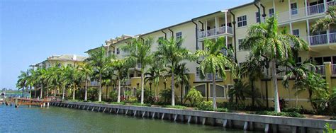 Unit 404 in FLAGLER LANDING CONDO Condominimum for Sale …