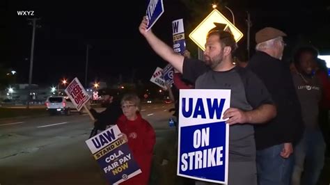 United Auto Workers strike begins
