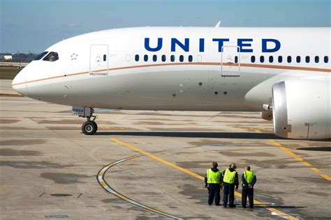 United ground stop lifted for U.S. and Canada