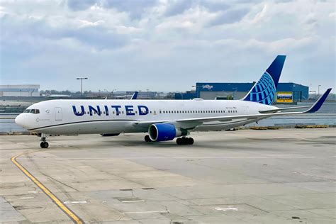 United is adding more flights to Italy, hoping to salvage American ...