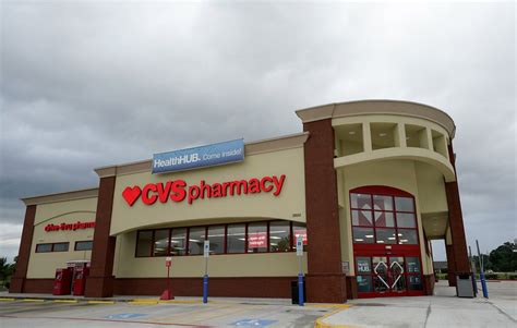 United pharmacy gem lake. We have the list of pharmacies open 24 hours, plus those that are open late. Find your options for late-night services inside. CVS, Jewel-Osco, Rite Aid, and Walgreens offer 24-hou... 