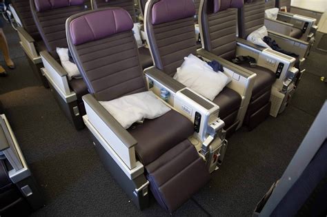 The 777-200 Polaris configuration has 50 Polaris business seats in the 1-2-1 configuration used in the 777-300, although with 3 fewer rows. Presumably much of the guidance regarding desirable/less desirable rows from the 777-300 seating thread applies to the 777-200 as well. Rows 20-22 are the new United Premium Plus seats, in a 2-4-2 .... 